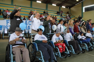 Patronato entrega ayudas técnicas
