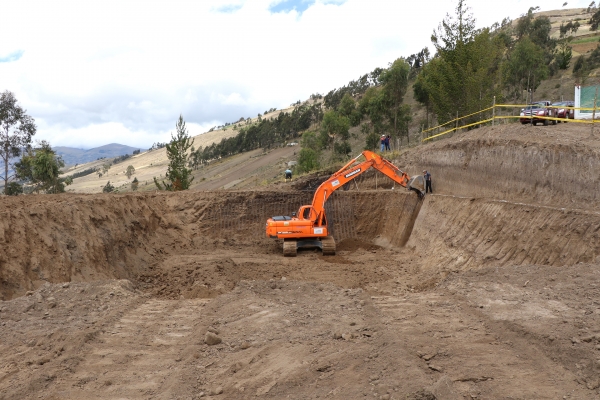 Trabajos es excavación en Cochaloma