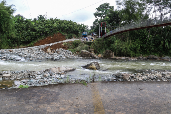 Prefectura de Cotopaxi, inicia la ejecución del puente sobre el río Calope en Pangua